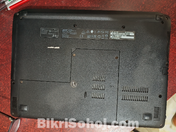 Acer Aspire Es1432